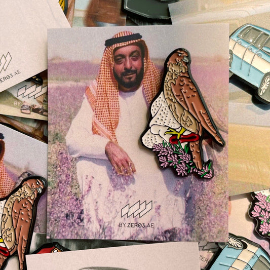 الشيخ خليفه والطير - Khalifa with Falcon